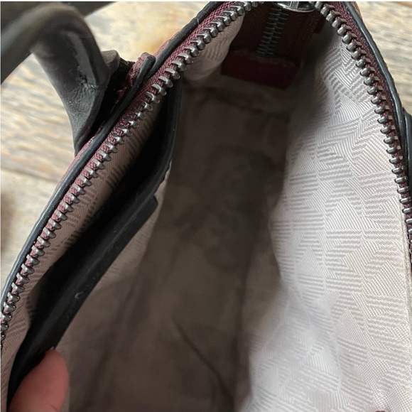 Michael Kors Mini Satchel Pebbled Crossbody Bag Burgundy/ black - Picture 3 of 4